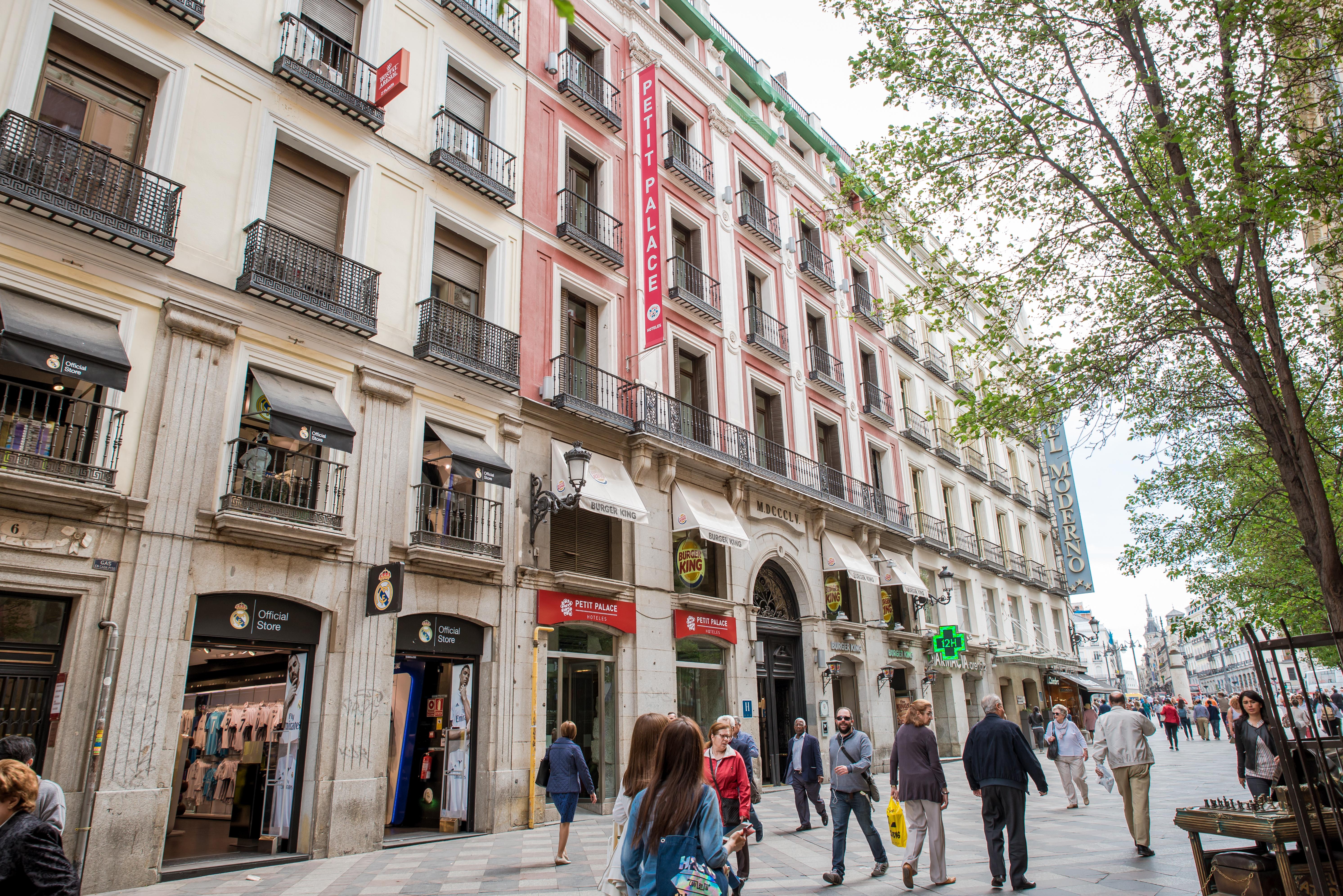 Petit Palace Puerta Del Sol Madrid Exterior photo