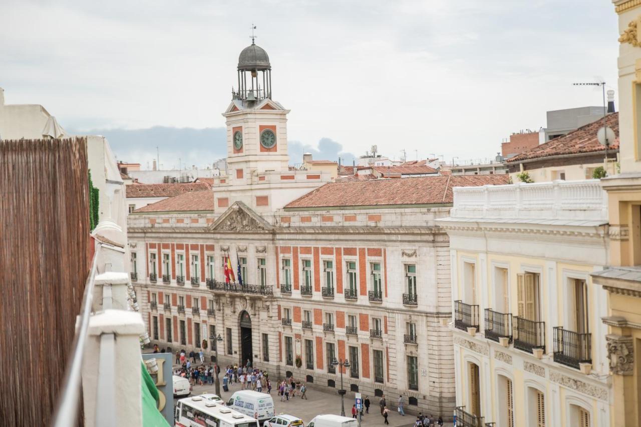 Petit Palace Puerta Del Sol Madrid Exterior photo